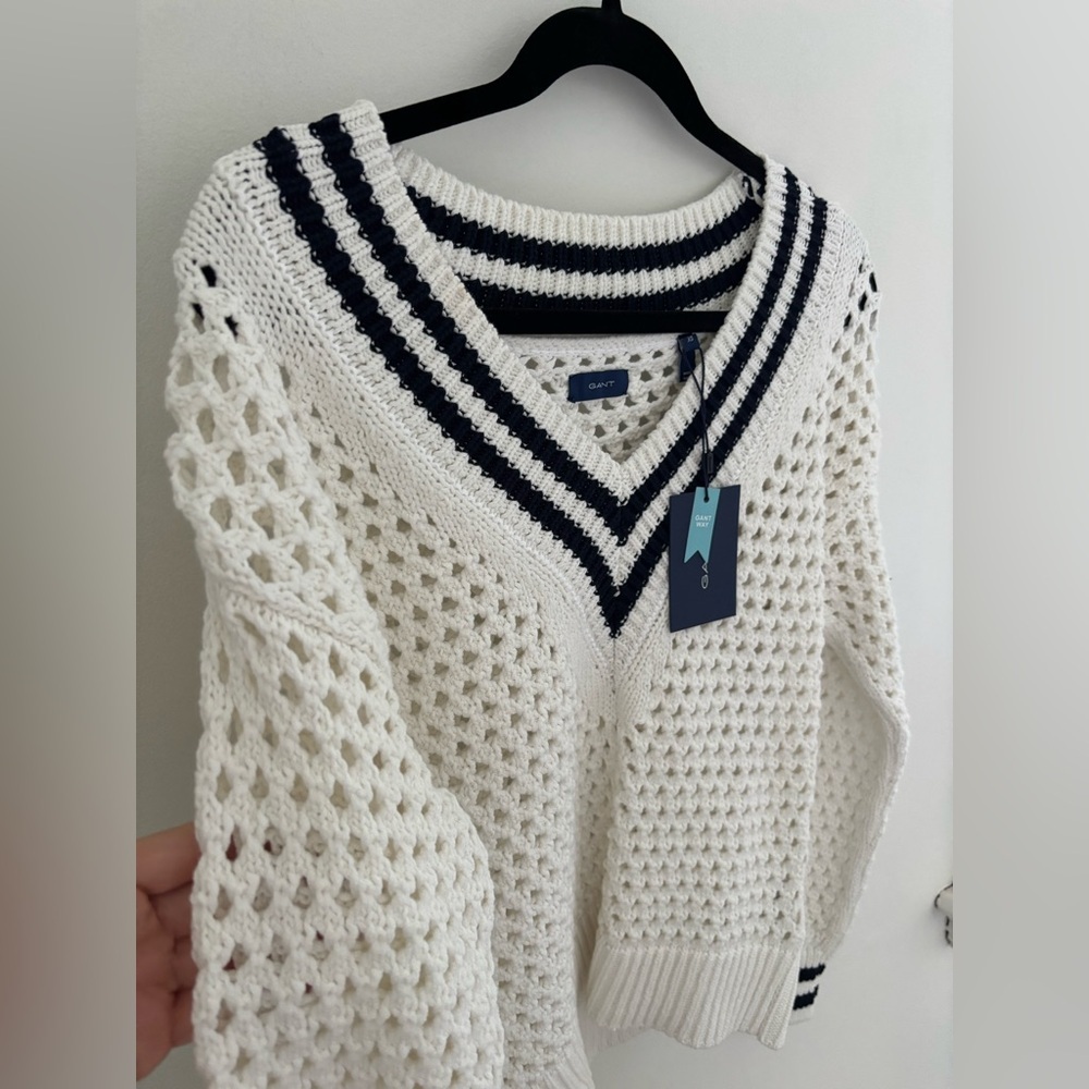 Gant White Knit V Neck Sweater NWT